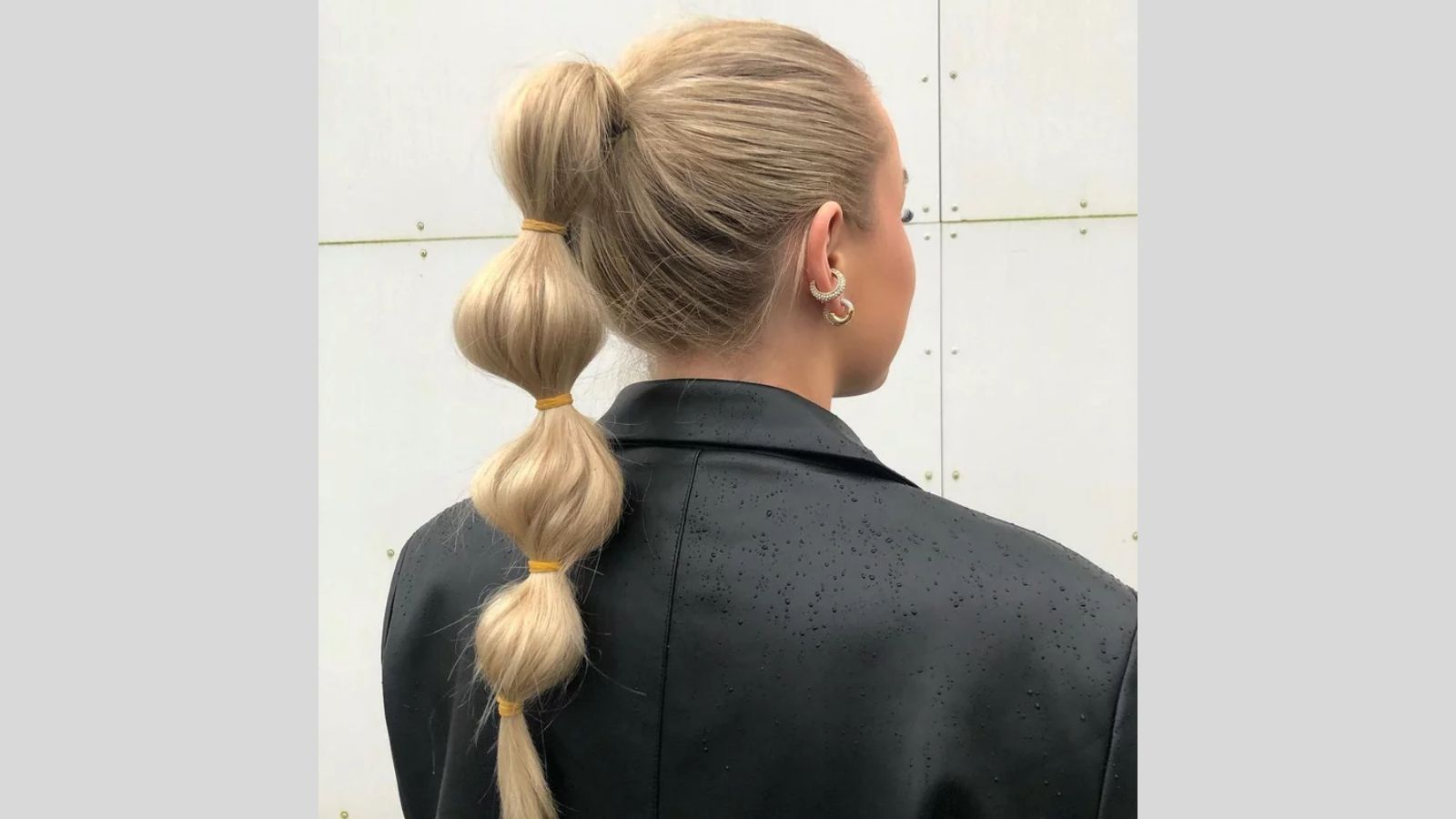 Hairstyle with a bubble ponytail