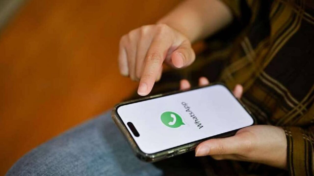 WhatsApp Introduces Custom Stickers on iOS, Simplifying User Experience, WhatsApp SIM binding Update