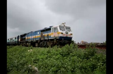 Indian Railways to Operate Special Trains For Holy
