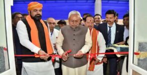 Nitish Kumar inaugurates dolphin research centre in Patna