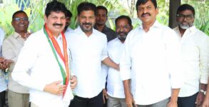 Exodus of leaders from BRS continues as Bhadrachalam MLA Venkat Rao quits party, joins Congress