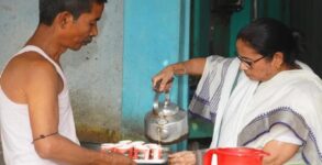 West Bengal: CM Mamata serves tea at local stall, plucks tea leaves at farm