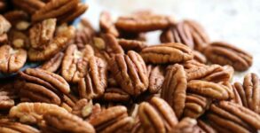 National Pecan Day 2024 (US) FAQs, Dates, History, Activities, and Facts About Pecans
