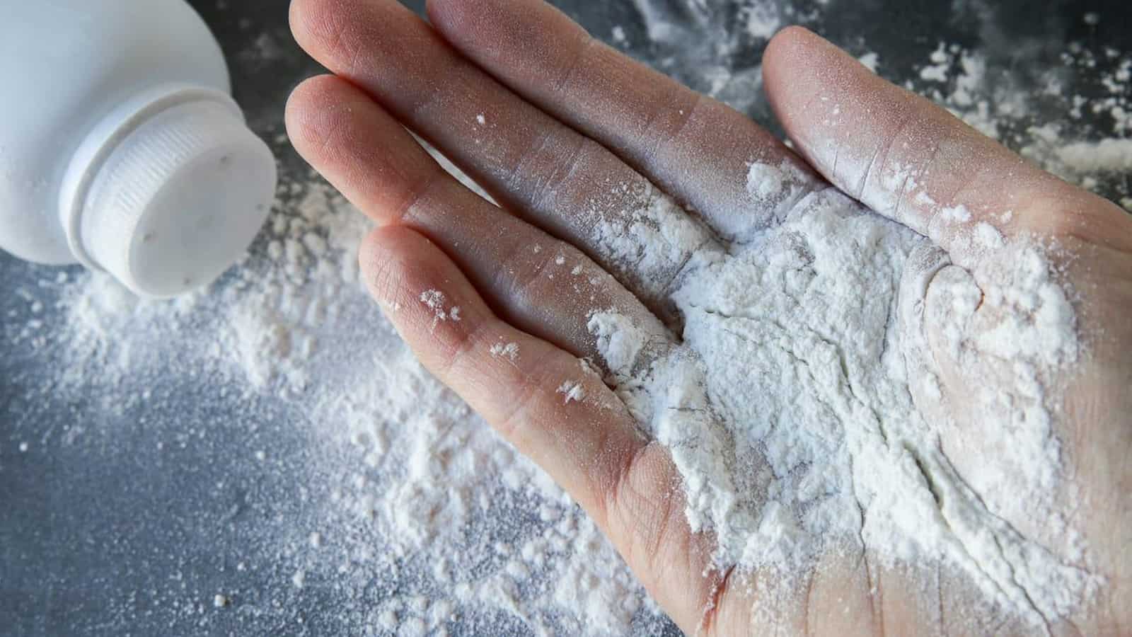 Is Talc Bad For You, Talc powder, is Talc powder bad