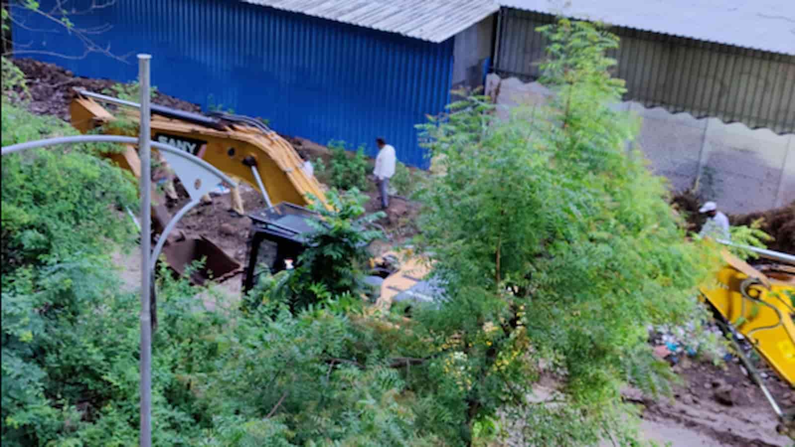 Civic authorities raze 36 illegal bungalows on bank of Indrayani river near Pune