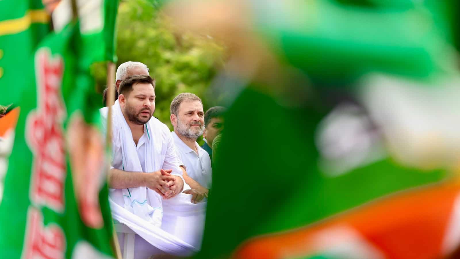 Rahul Gandhi Leads Bihar Bandh, Challenges ECI Over Voter List Revision