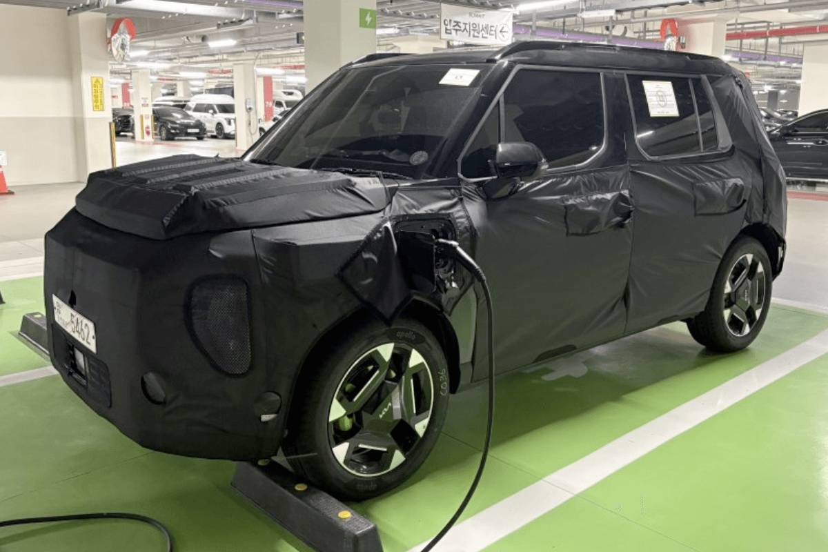 Kia Syros EV 2025 Spied Testing: Check Range, Specs, Interior, and Price in India