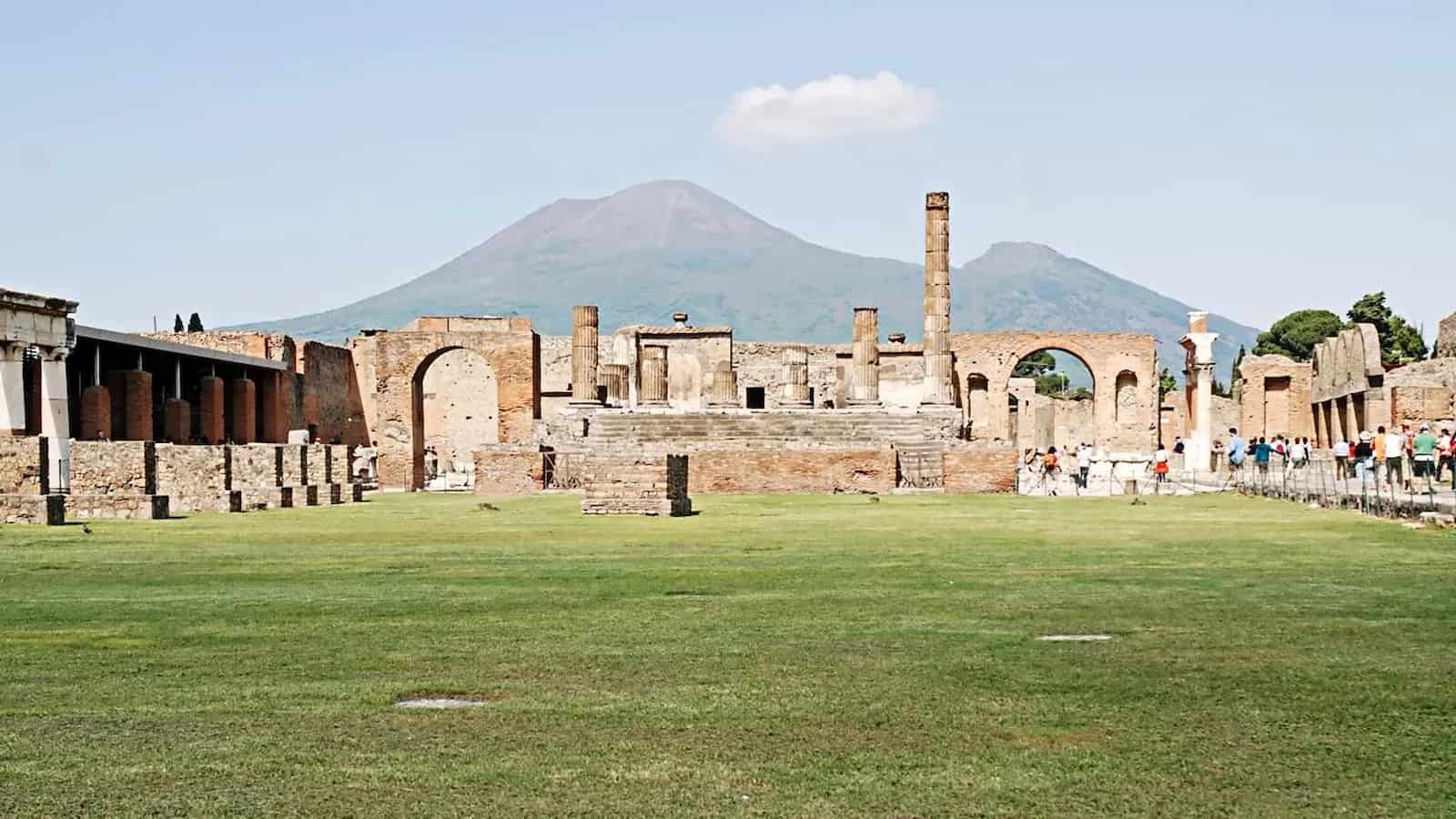 Archaeologists Uncover New Site in Italy called ‘The Lost Pompeii’