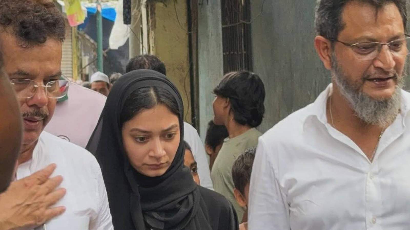 Sahar Shaikh Controversy Explained: AIMIM Corporator Breaks Silence on Viral ‘Paint Mumbra Green’ Speech