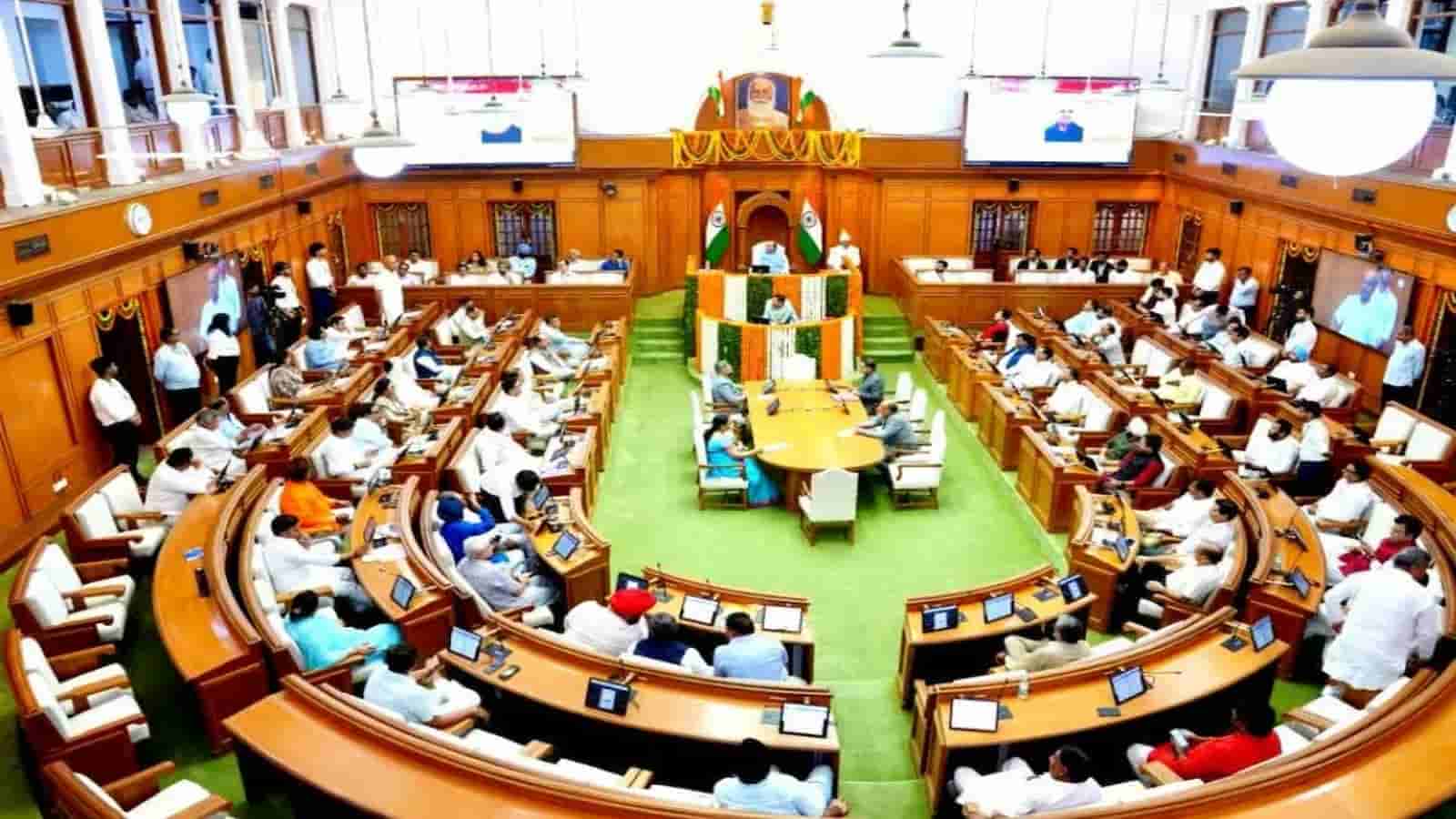 Four AAP MLAs suspended from Delhi Assembly for three days