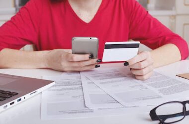 What Should You Know Before Applying for a Demat Account Online?