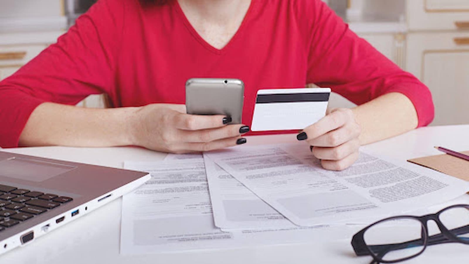 What Should You Know Before Applying for a Demat Account Online?