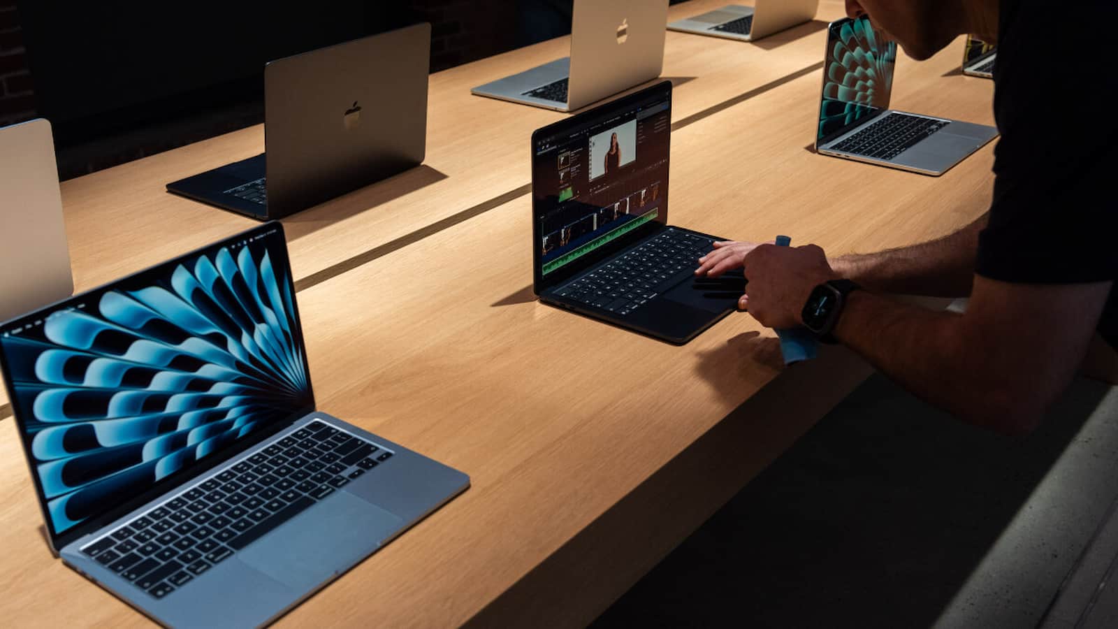 Apple Touchscreen MacBook Pro